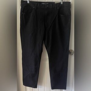 Men’s Everlane The Performance Jean l Uniform - Size 40